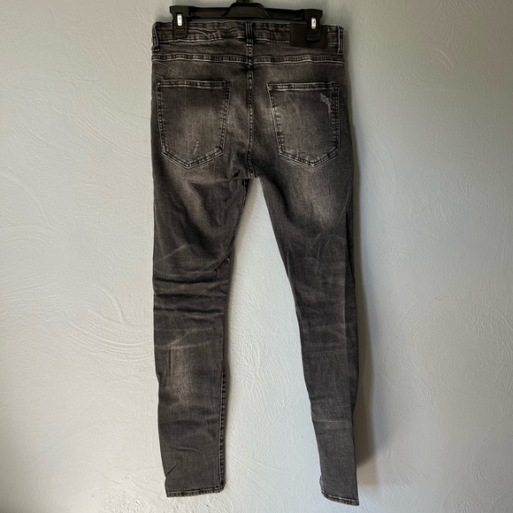Distressed H&M Jeans Sz 32 X 32 - Picture 2 of 5